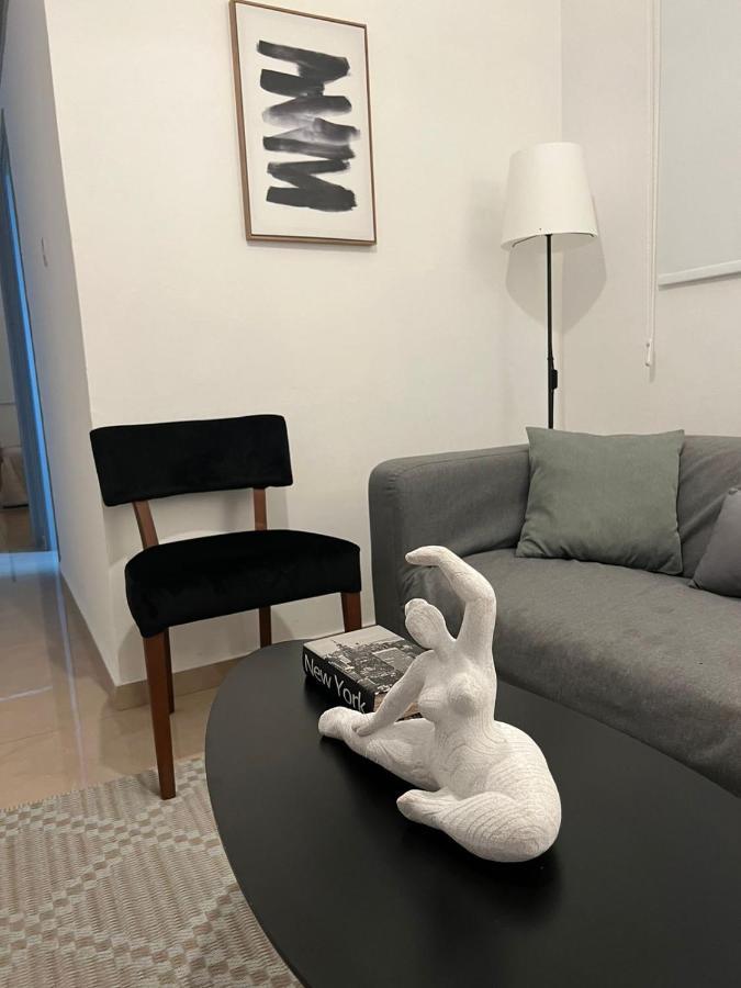 شقة Demetra 1 Bdr Down Town Nicosia By Platform 357 المظهر الخارجي الصورة
